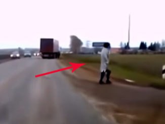 6 teleportations caught on film
