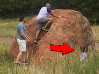 Scary Ghost Photos Sent in by Slapped Ham Viewers